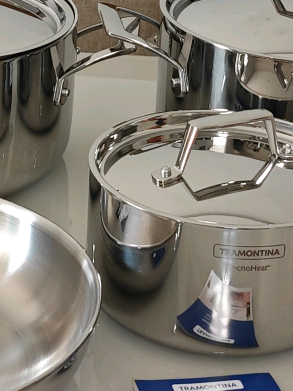Como não se apaixonar nessas lindas panelas ?! Panela de inox da Tramontina linha Grano !  @Tramontina  #luciananacozinha  Link da compra : https://amzn.to/43qfGT7