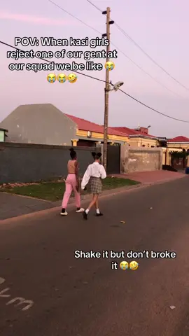 It’s not like nibahle and stuff 😭🤣 #fyp #viralvideos #video #trendingvideo #sama28 #couple #comedyvideo #greenscreen #tiktoksa #tiktokusa #foryoupage #trendingsound #southafrica #newtrend #news #fyp @Cute_mimi_2🌸🎀 