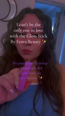 😘 Gloss Bomb Stix high-shimmer Gloss Stick 💖 ✨ @Fenty Beauty #fentybeauty #fentymakeup #fentyglossbomb #highshimmergloss #makeupobsession #lipgloss #maquillajefenty #labialshimmer 