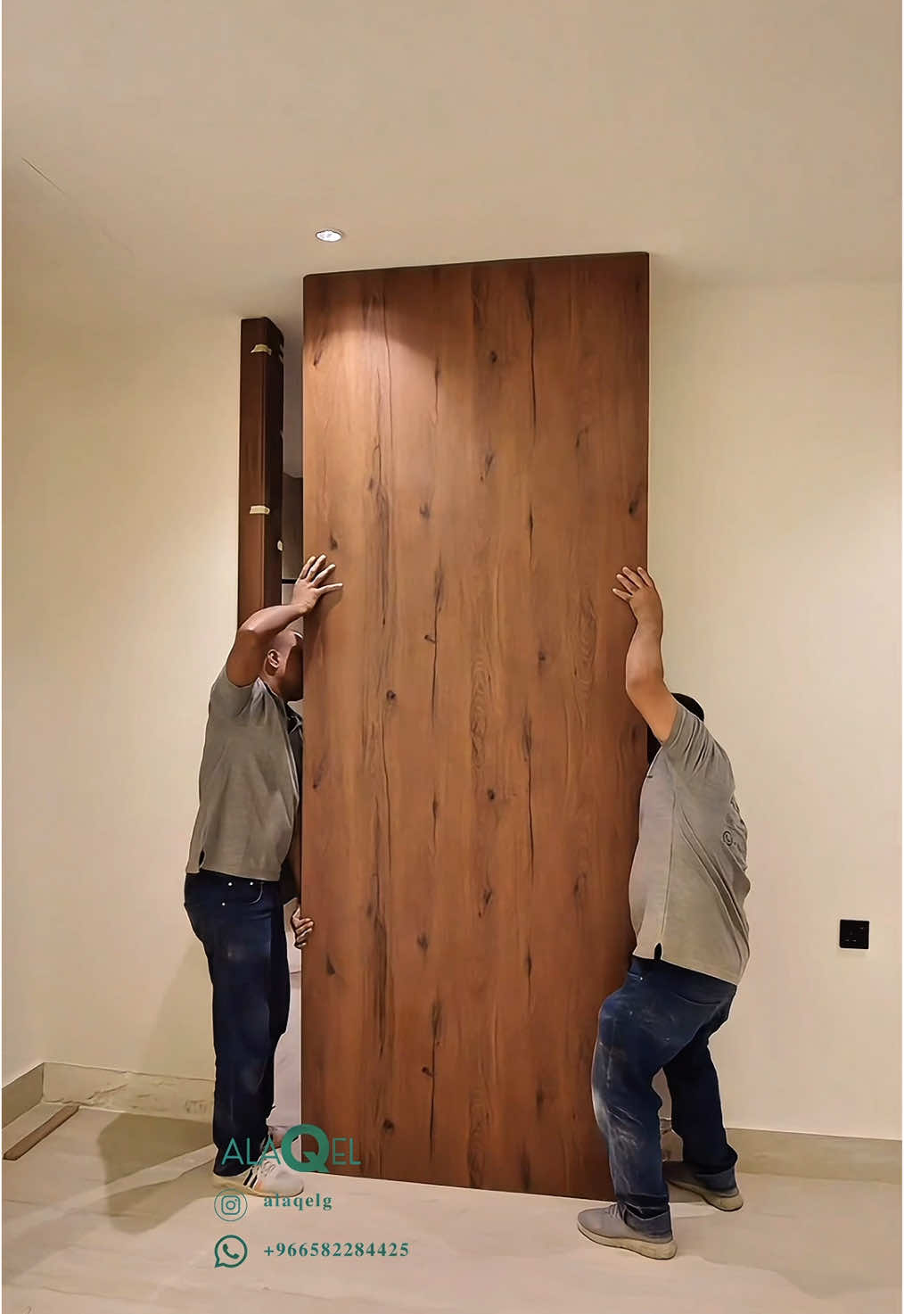 من أعمالنا: باب سحاب خشبي بنظام سحب مخفي ‎#بارتشن #بارتشنات #بارتشن_مودرن #تصميم_داخلي #ديكور #ديكور_داخلي #ديكورات #اثاث #الرياض #تكسيات #تكسيات_جدارية #تكسيات_خشبية#مكتبة_تلفزيون #مكتبة_بلازما #جداريات #تصميم_داخلي #اثاث #تغطيات_الرياض #الياسمين #الملقا #النرجس #عرقه #ديكورات_داخليه #خزائن #باب_سحاب #خزائن_ملابس #مطابخ_خشب  #مكتبات_تلفزيون #دولاب_عبايات 