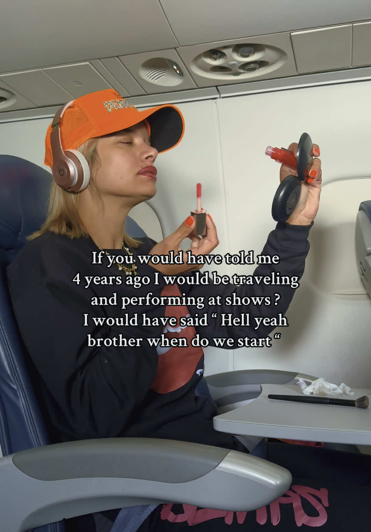 @Glowdeo  I’m so excited to party !  Moms night out ! Get cha sum ! 