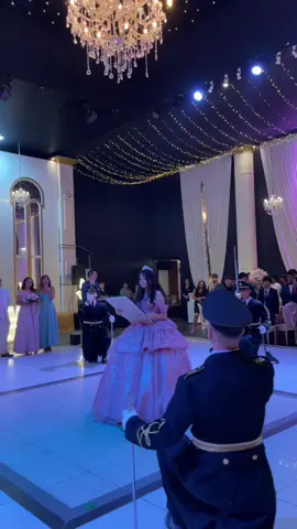 Jeleni 🎀🤍   #xvaños #enestacasanoexistenfantasmas   #cadetes 