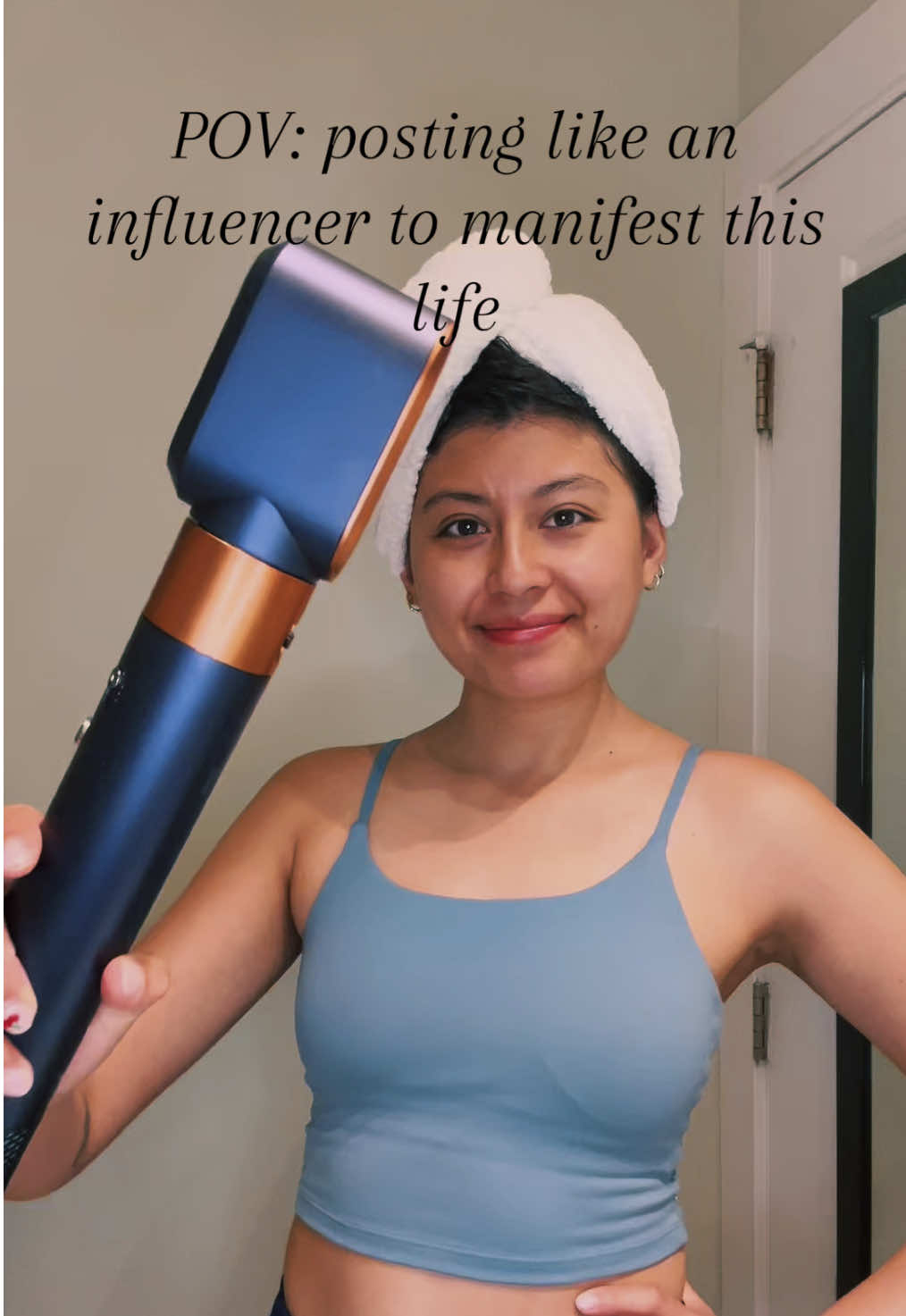 Let me influence you into getting a Dyson #dysonairwrap #contentcreator  #creatorsearchinsights 
