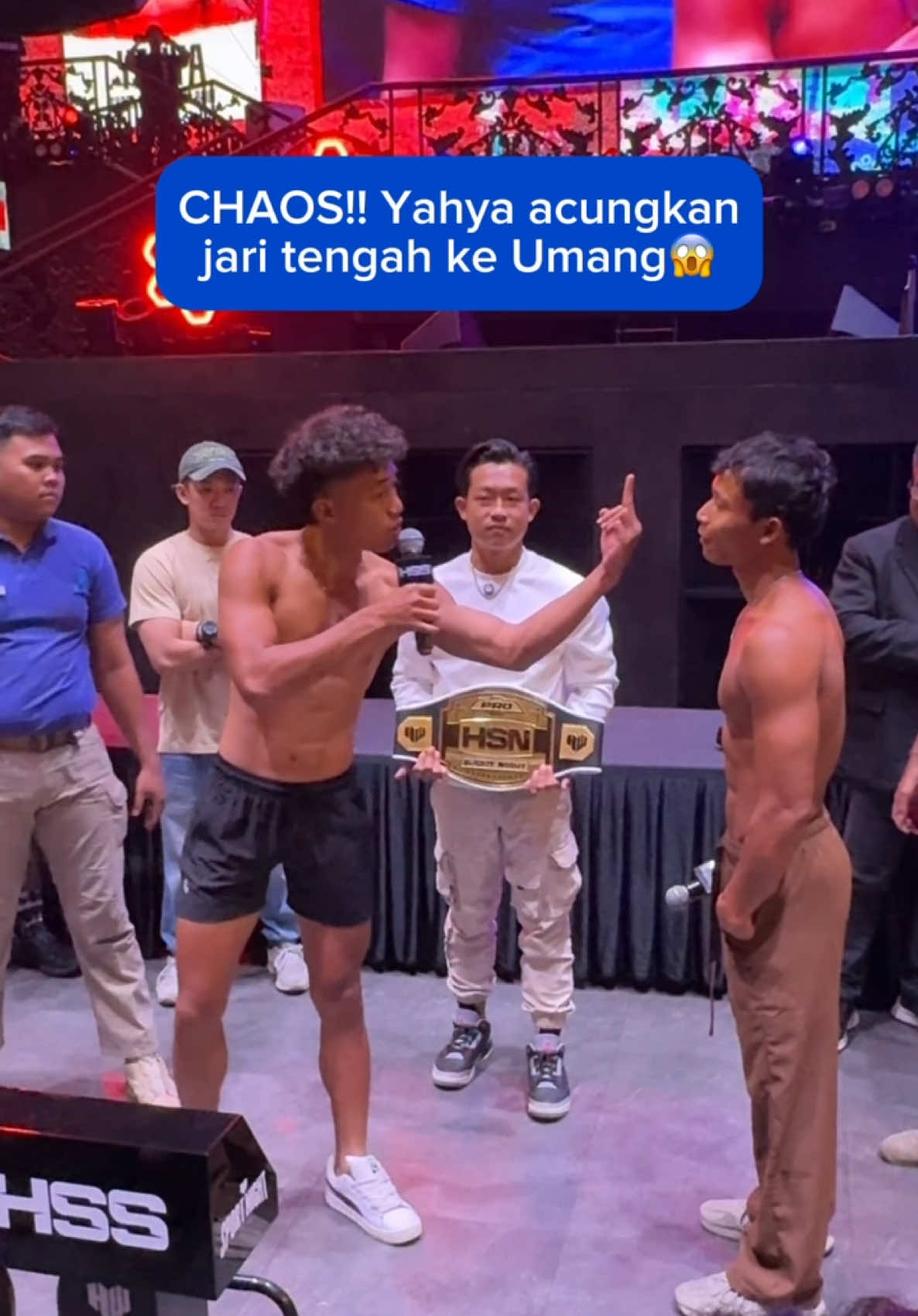 MEMBARA!! Yahya Garcia acungkan jari tengah ke Umang😱😱 #yahya #umang #hss #atlassuperclub #boxing #holywingssportshow #parispernandes #canggu #fyp 