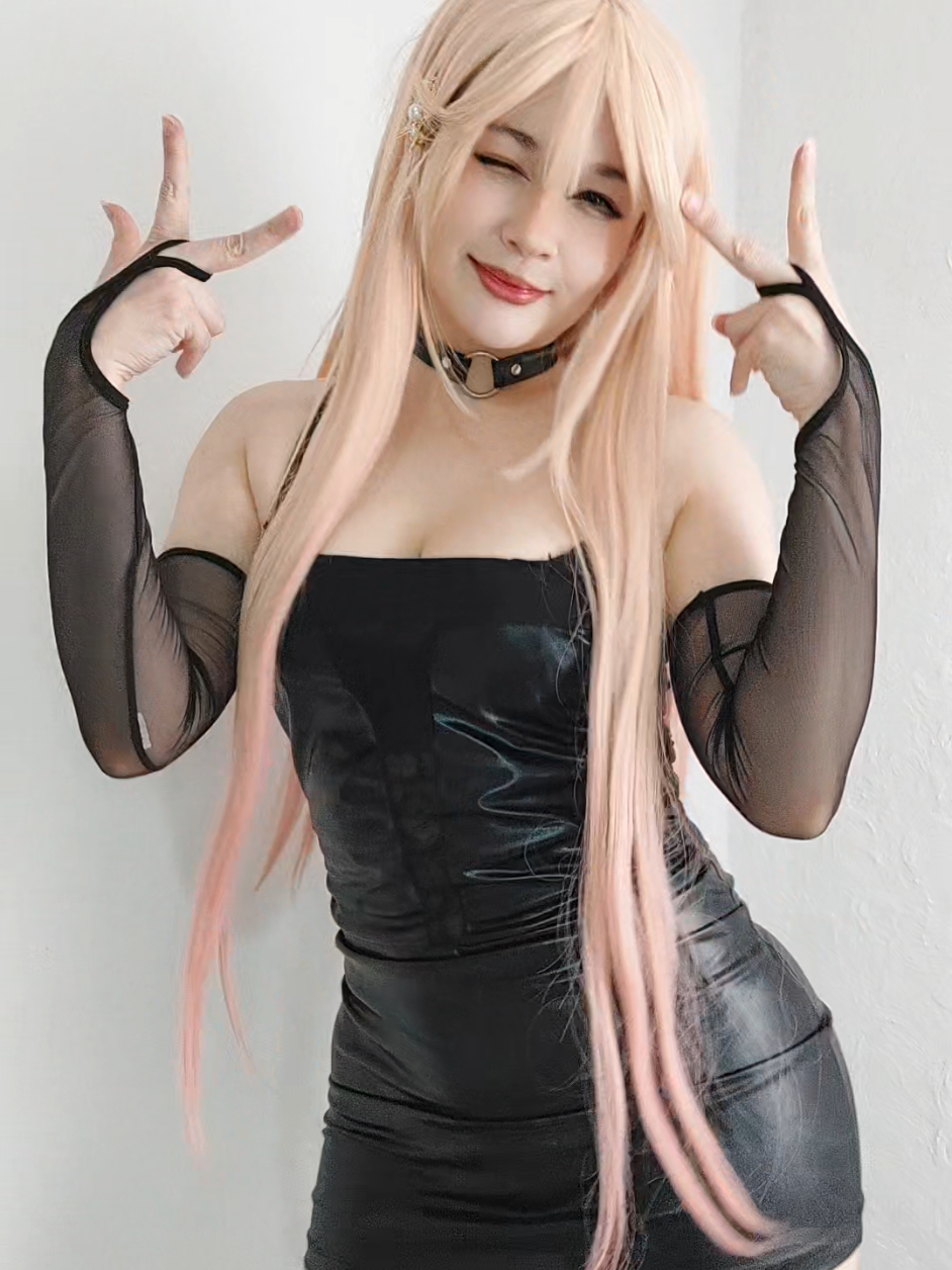 Bonito sabado✨️Marin black dress🖤 Ig.MuseMinerva  #kawaiigirl #kawaiiaesthetic #kawaii #GamerGirl #casualoutfits #fypシ゚ #cosplayer #waifus❤🛐 #marinkitagawa #marinkitawagacosplay 