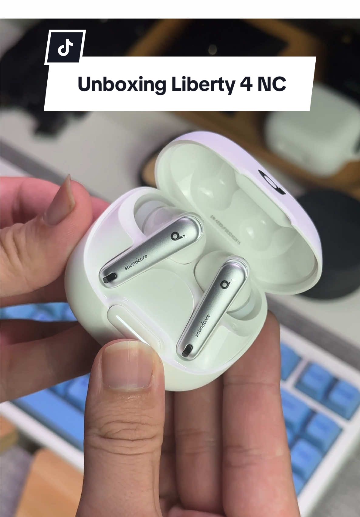 Unbox nhanh Soundcore Liberty 4 Nc chiếc tai nghe mới của mình 😄 nghe siêu đã luôn nha 😎 #soundcore #soundcoreliberty4nc #soundcorebyanker #tainghetws #LearnOnTikTok #fyp #unboxing