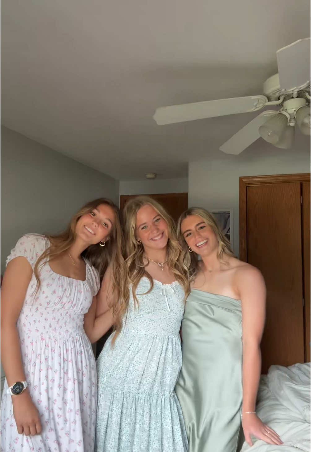 all dressed up #besties #viral #fyp #spam #gradparties @tess @lauren.burk13 
