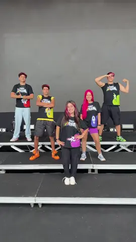 Amei eles dançando!! 🩷💛💚💜❤️ @Emilly Vick @Katlen Martins #void #leozin #Robeson #Rosas #dosrosas 