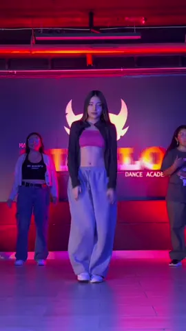 😍 #fyp #paratii #xybca #dancer #foryoupage #Reggaeton #baile #video #jalvarez #zyxcba #viralvideos #paratiiiiiiiiiiiiiiiiiiiiiiiiiiiiiii #world @X FORCE / ESCUELA DE BAILE 🏠🔥 @JESSIE JEFF  🧠🤍