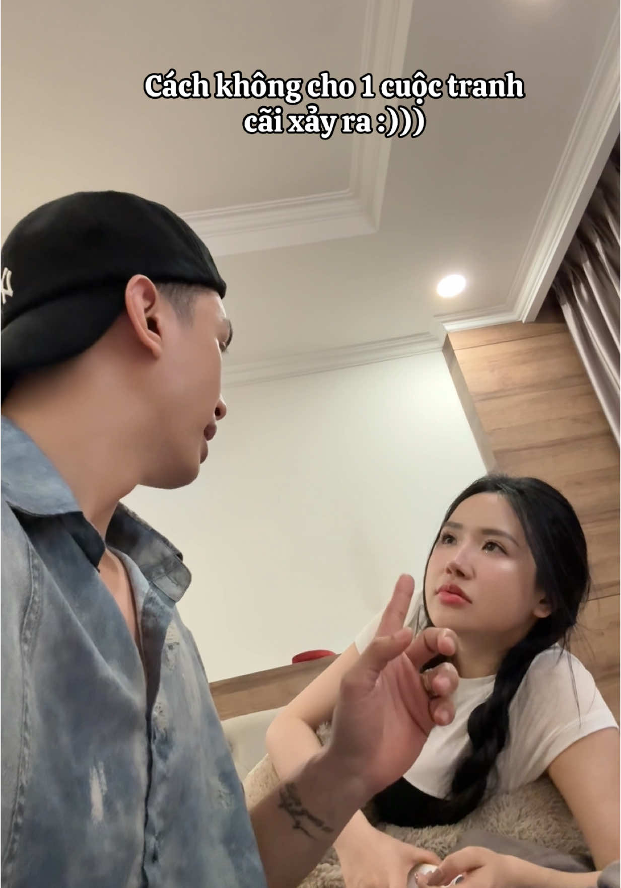 Khi Ả ta đã quá hiểu bạn định nói gì :))