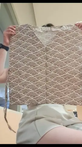 Vest Batik untuk Jalan Santai ❤️ #vestbatik #batik #vest #OOTD #foryou 