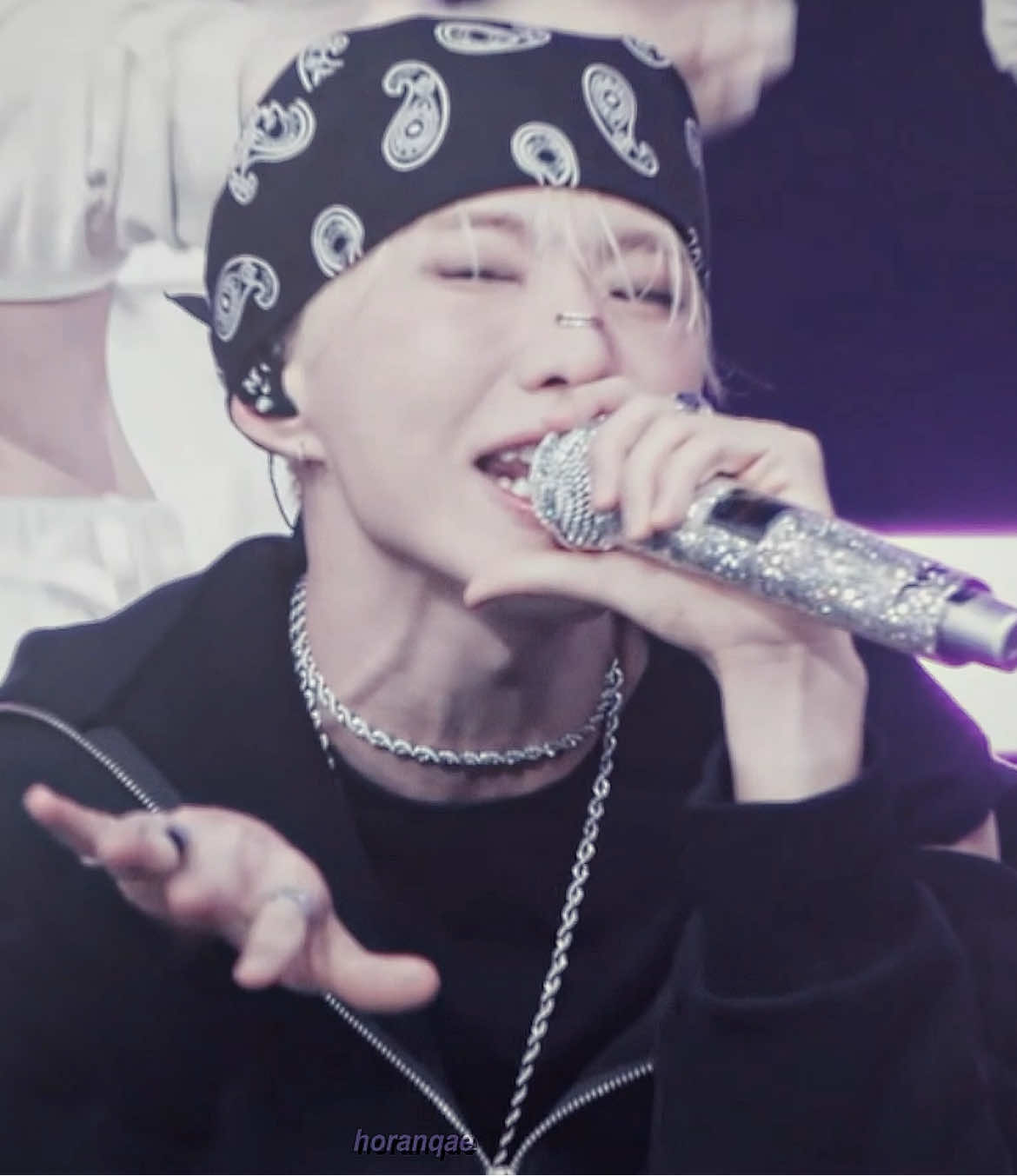 #HOSHI what is this choppiness js wanted to edit w this sound bc ik how to do it on ae now!!!! #hoshiseventeen #hoshisvt #kwonsoonyoung #seventeen #svtcarat #horanghae #horanqae #edit #fyp  cc: nnewjeans 