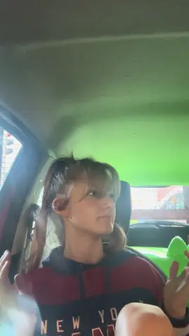 how i sing creep when im alone in my car (apologies the sound cuts out i didn’t take music tech) #creep #radiohead #theatrekid #carpark 