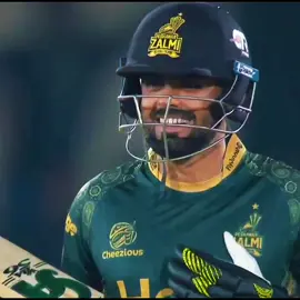 King Babar today unbelievable brilliant batting 🔥🥵  Babar Azam today unbelievable brilliant batting in HBL PSL 10 2025 #foryoupage #foryou #viral #treading #viralvidio #foryouviral #kingbabarazam #babarazambeating #babarazam #beating #mr_zubairaditz2 #MRZUBAIRADIT👀👅 