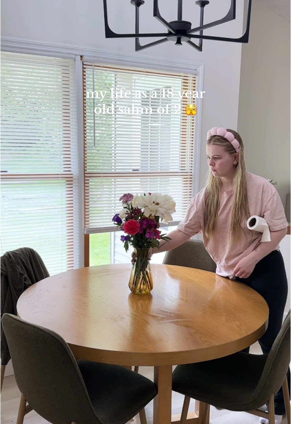 Help why did I get these ugly things on my body 😭 #MomsofTikTok #sahm #sahmtok #clean #cleaning #toddlermom #momlife #mom #teenpregnancy 