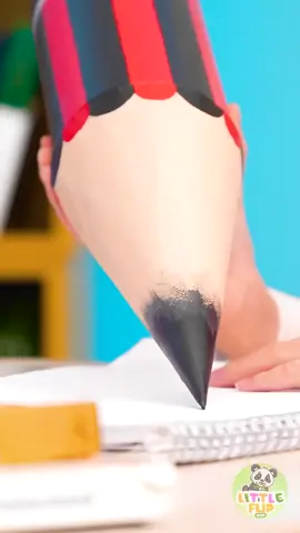 Hey Kids! 😃🤩 Let’s Make a Giant Pencil for School! ✏️🎉 #DIYFun #SchoolCrafts#skateboard #kidsshorts #kidslearning #viralvideos #fyppppppppppppppppppppppp #kidsactivities #fypage #family #dance #twitch #kidsfun #trend #viral #fyp #DIY #funny #kidsoftiktok #kid