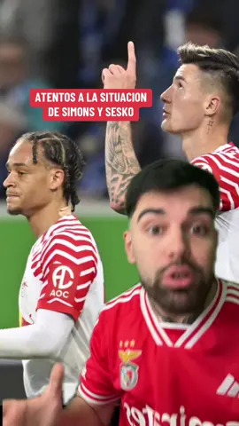 SE VAN LOS DOS? 🤯 #tiktokfootballacademy #futbol #simons #sesko #redbull 