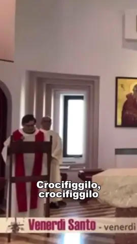 #venerdisanto #crocifiggilo #pertutti #foryou #fyp #meme #venerdi #chiesa #messa 