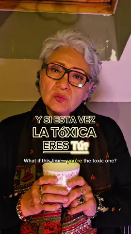 Esta vez la #tóxica eres tú? Red Flags de #toxicidad: *Revisar el celular. *Amenzar con irte. *Ser #caprichosa #inmadura #mujertoxica   Abran paso a la abuela para los nuevos Factos #facts Porque yo sé que te preguntas Cómo ser madura en una relación, pero andas en modo: Revisando celulares de pareja. Al final solo depende de ti volver a estar bien. Has que esto sea parte de Vídeos virales en tendencia 2025. #relacionestoxicas #revisarelcelular   #lanona #datecuenta 