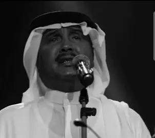 يشتاق لك بالحيل .. قلب ٍ تمناك ‏قلب ٍ تعشق فيك .. كامل وصوفك ‏قلب ٍ يشع من الفرح .. لين لاقاك ‏ولى من تلاقت مع ظروفه ظروفك #محمد_عبده 