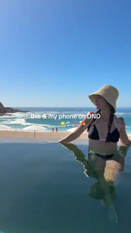 So ready for summer 🌞 slow days, sunkissed evenings, and all the barefoot moments ahead. #filmlikefeel #SoReadyForSummer #SummerVibes #HotGirlSummer #GoldenHour #SlowLiving #SummerAesthetic #PoolsideVibes #SunsetLover #WeekendVibes #NatureLovers #BeachDay #SummerInspo