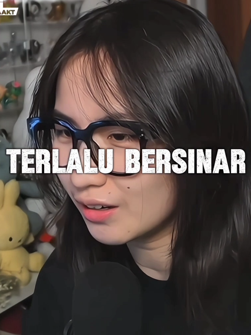 bersinar?💫 #nastasiaadelinee #streamers 