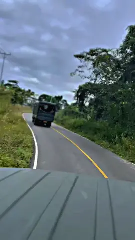 Pasukan tembus pagi Mata harus menyala🔥 #fyppppppppppppppppppppppp #xyzabc #fypシ゚ #CapCut #papua #tni #tniad #abdinegara #drivermuda #capcut_edit #tniindonesia🇮🇩 #viralvideo #papuapedalaman #papuapegunungan #kencanadbay #truklovers #driver #turbodiesel  