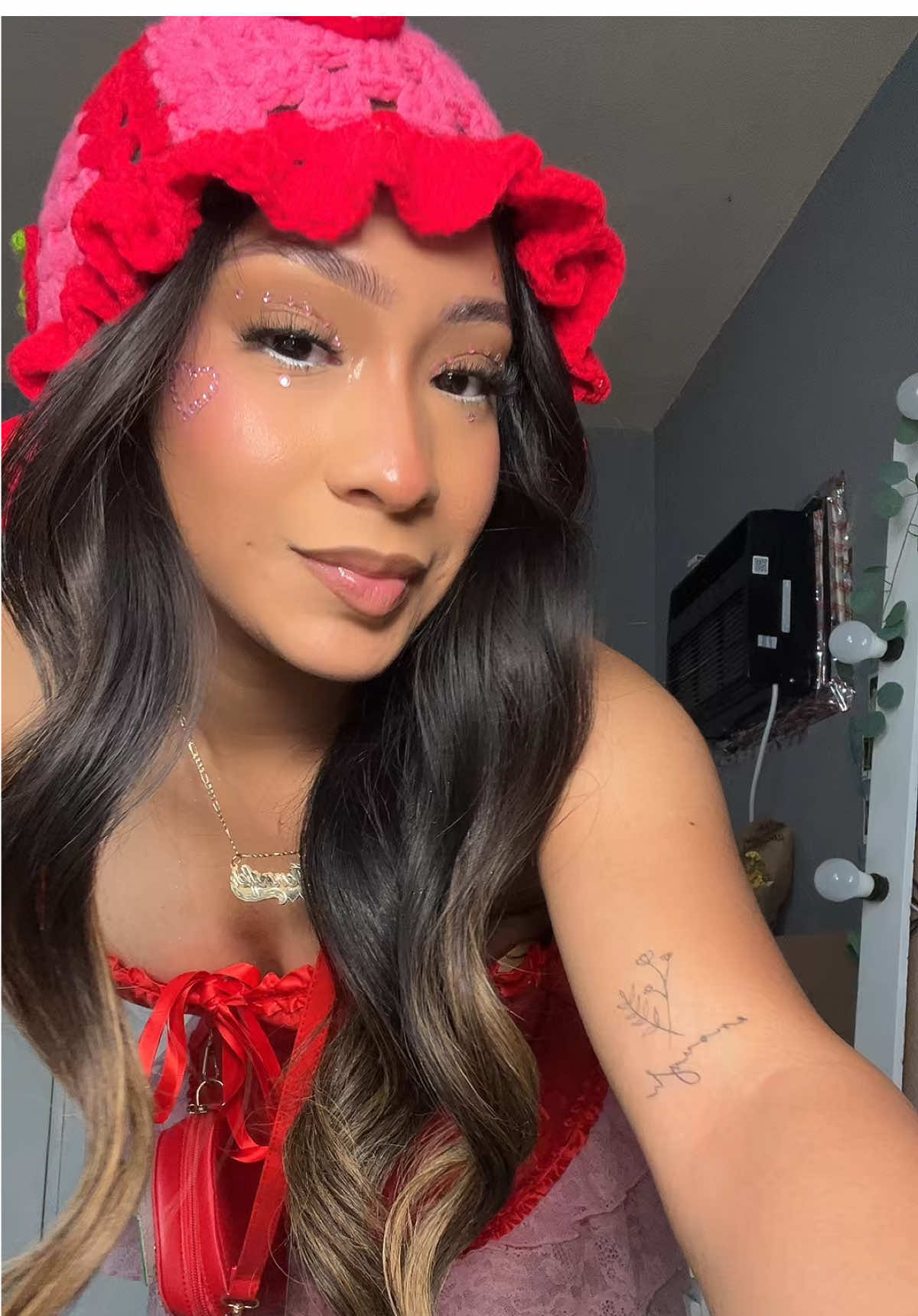 EDC day 2 also can we ignore how big it looks from the chest cause 🥲🍓🍓 #edc #edclasvegas #edc2025 #edcoutfit 