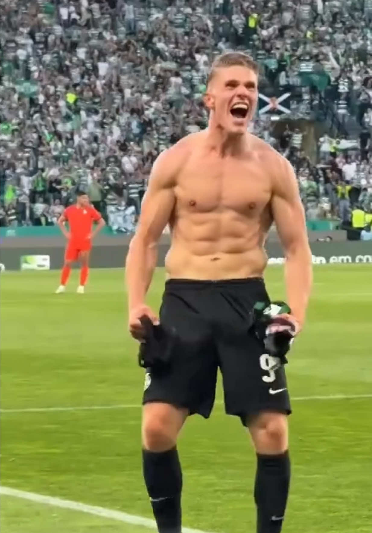 🎥 Viktor Gyökeres celebrating his goal!! 🏷️: #viktorgyökeres #viktorgyokeres #gyokeres #gyökeres #sporting #sportingcp #portugal .