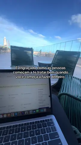 Antes disso você não é ninguém 