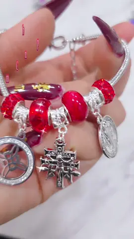 solo 5 dispinibles brazalete triple protección  nudo de bruja, Cruz de Caravaca, medalla de San Benito  como activar el nudo de bruja #cruzdecaravaca #sanbenito #amuletos #talismanes #nudodebruja #witchyjewelry #witchknot #comoactivarelnudodebruja #activaciondenudodebruja 