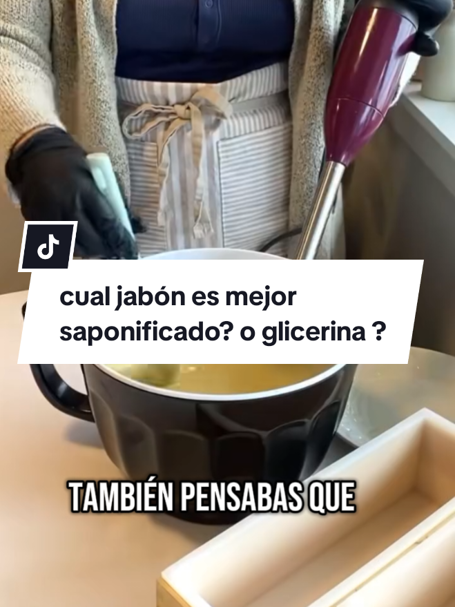 cómo hacer jabones saponificados  cómo hacer jabones de glicerina  cómo hacer jabones artesanales  cómo hacer jabones en frío  es mejor los jabones de glicerina que los saponificados #jabonsaponifocado #jabonesartesanal #jabonesartesanal #jabonesdeglicerina #jabonsaponificado #mamasoltera #mamasdetiktok #jaboneras #eeuu #chile 