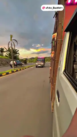 #ayambroiler #ayambalapkalimantan #ayambalap #pallurengmanu #ayambalapcomunity🐔 @•Fเt๏_Bยztєг• 