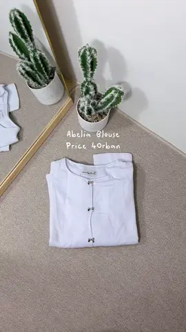 Abelia blouse cuma 40rban aja  #abeliablouse #blouse #blousemurah #moots? #moots 