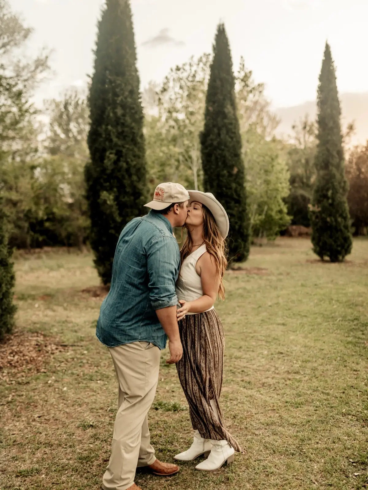 When you meet the love of your life at 14 and get to keep him >>> #highschoolsweetheart #firstlove #couplesgoals #husbandandwife #fyp #foryoupage #trending 