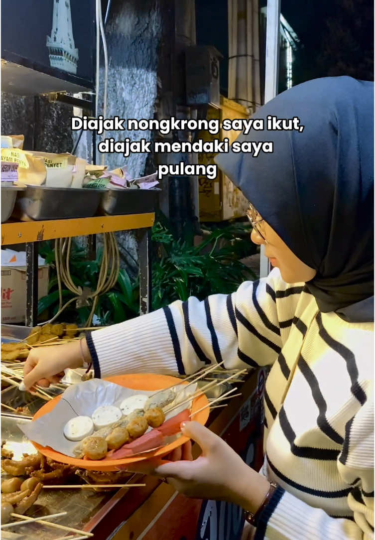 Pulang ganti outfit 🙏🏻 #pendakigunung #mountain 