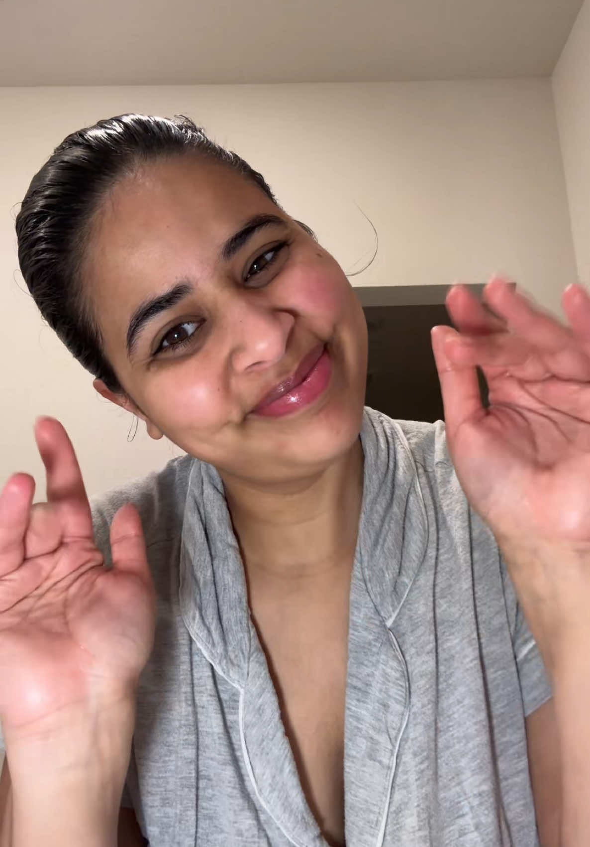 Rutina de noche #nightroutine #skincare #skincareroutine #hair #hairroutine #cabello #rutinadelcabello #cuidadodelapiel #cuidadodelcabello #sabado #fyp @Good Molecules @IT Cosmetics @Mielle Organics 