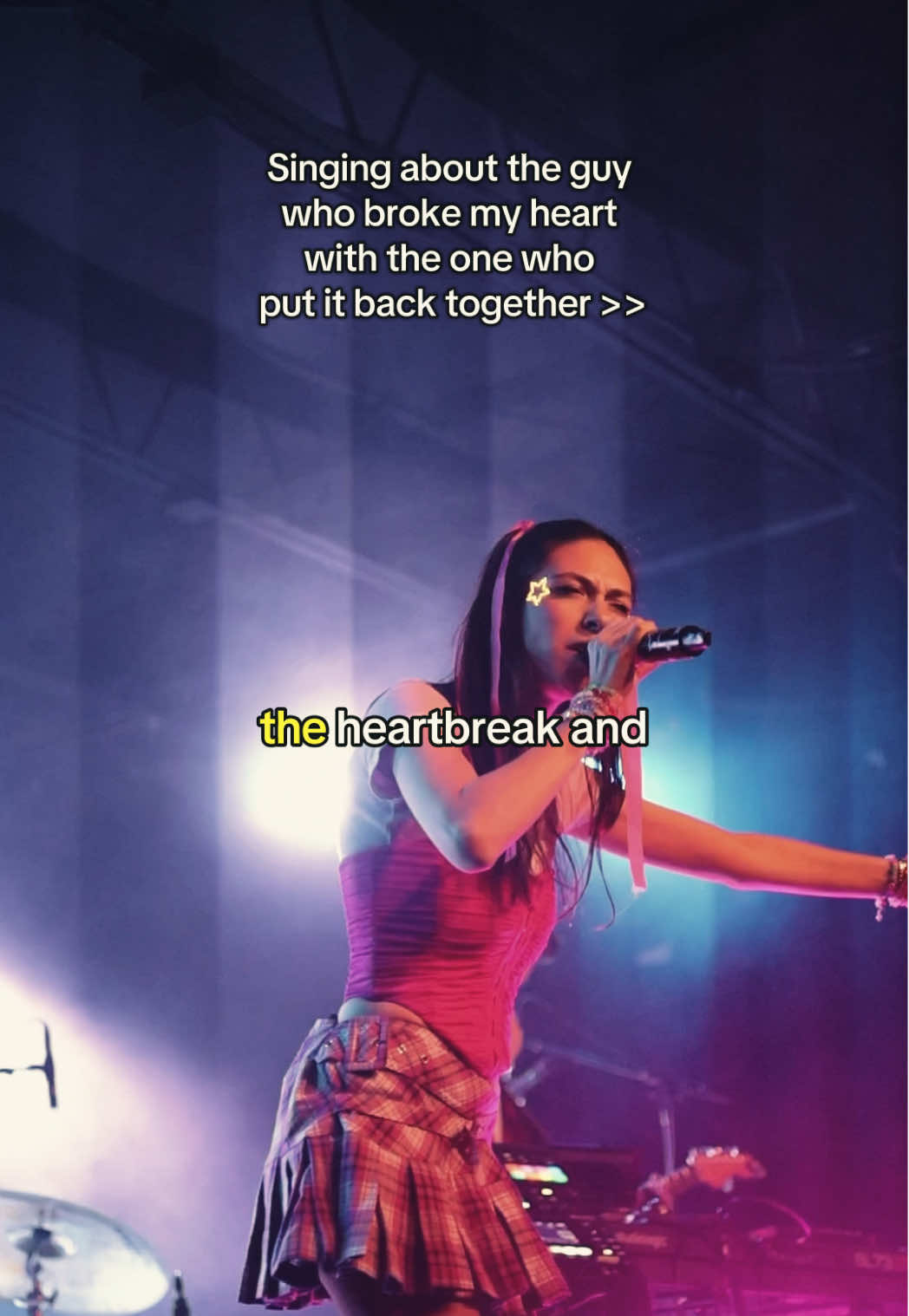 🤭🤭 #dating #breakup #relationships #singersongwriter #OnTour #heartbreak