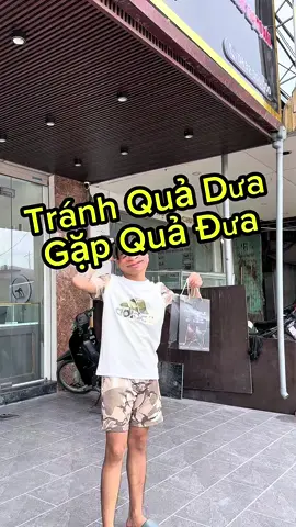 Tránh Quả Dưa Gặp Quả dừa #tnmobilethainguyen  #thainguyen  #LearnOnTikTok  #iphone  #dienthoai  #iphone12promax  #iphone11  #iphone13  #iphone14promax  #iphone16promax 