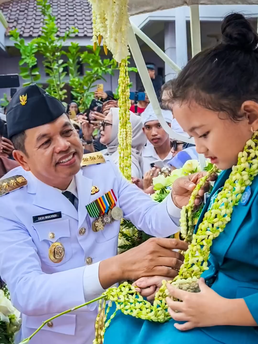 kdm (kang dedi mulyadi) semoga sehat² slalu ya 😊 #kdm #kangdedibarengnyihyangterbaru #kangdedimulyadi #viralhariini  #fyp #viral #videoviral  #gubernurjabardedimulyadi  #kangdedimulyadichannel  #videokangdedimulyadiyanglagiviral #kdmterbaruhariini 