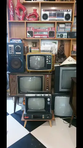 Thành 656 chuyên phục vụ fan đam mê hoài niệm xưa Tivi ĐEN TRẮNG &radio cassette #hoainiem 