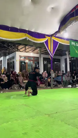 🕺🏻#sondaslewawarna #senipencaksilat #storypencaksilat #pencaksilatindonesia #sondaslewawarnajayajayajaya #masukberanda #fyp 