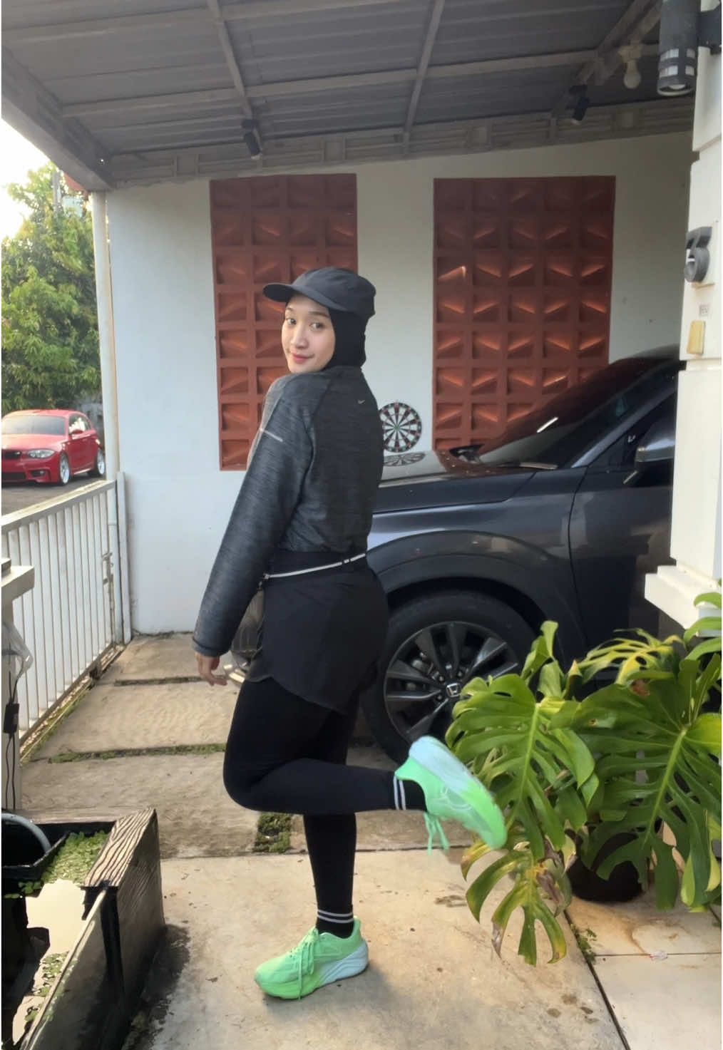 fitcheck lari feat suara ayam kukuruyuk 