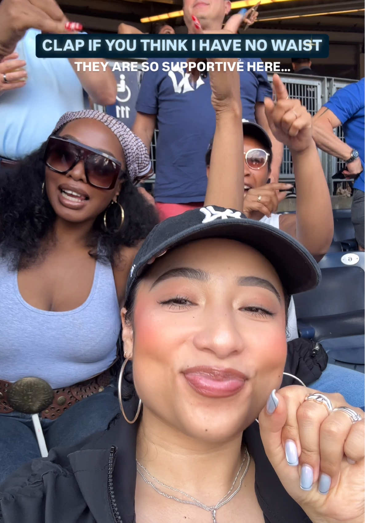 I should come to games more often, they are so supportive here 😂🤣 #whatwaist ?!