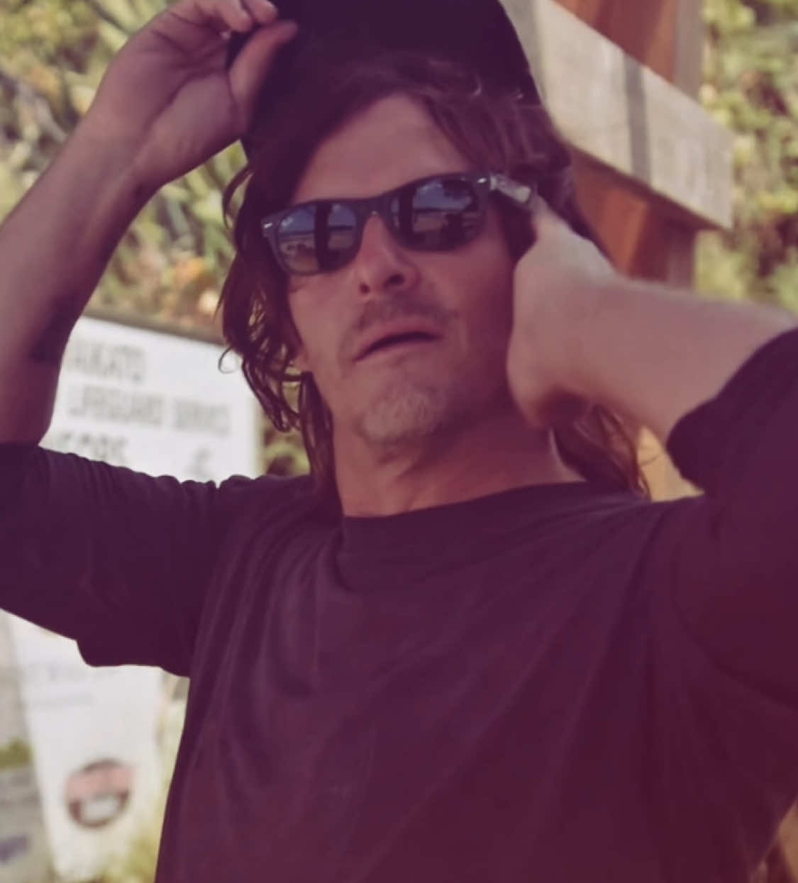 احلى من العسل 🫦. #داريل #normanreedus 