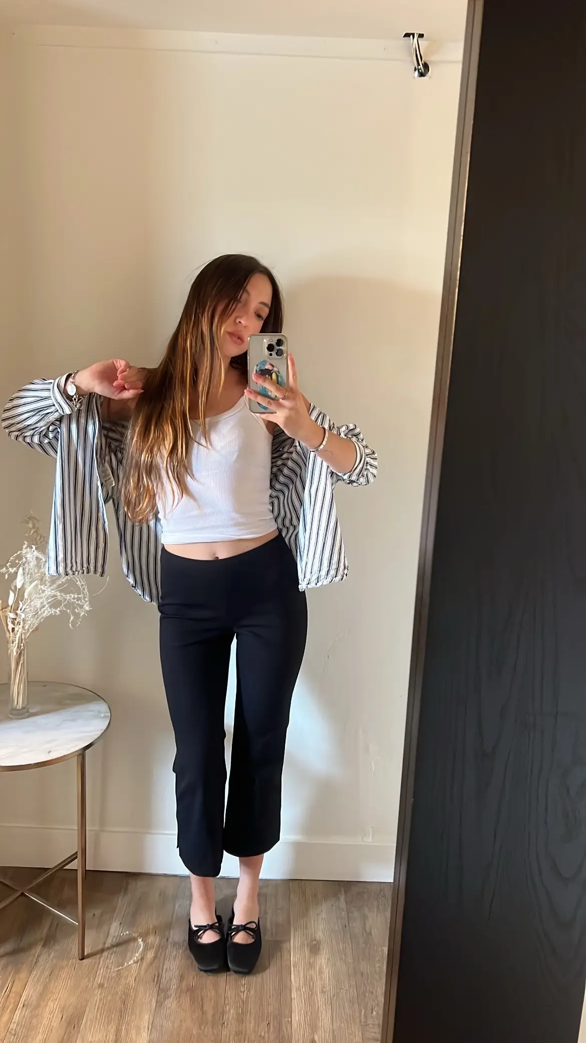 If only I could have a dollar for everytime I took a mirror pic 