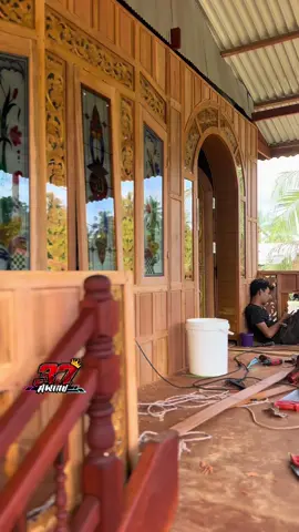 #rumahpanggungkhasbugis #dindingukirjepara #dindingkayu #sulawesiselatan #bugissidrap #sidrap #bugistiktok #bugisstory #soundviral #bugis #awind37 #fyp 