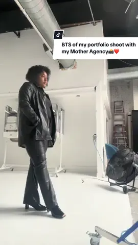 I Just wanted to post some of my favorite outfits from the shoot :). I’m So grateful that my mother agency (Docherty Agency) and the wonderful photographer (Shanyn Fiske📸❤️) were able to put this together for me. #modeling #signedmodel #dochertyagency #fashionmodel #victoriassecret #adrianalima #fyp #viral #jasminetookes #naomicampbell #model  #pittsburgh 