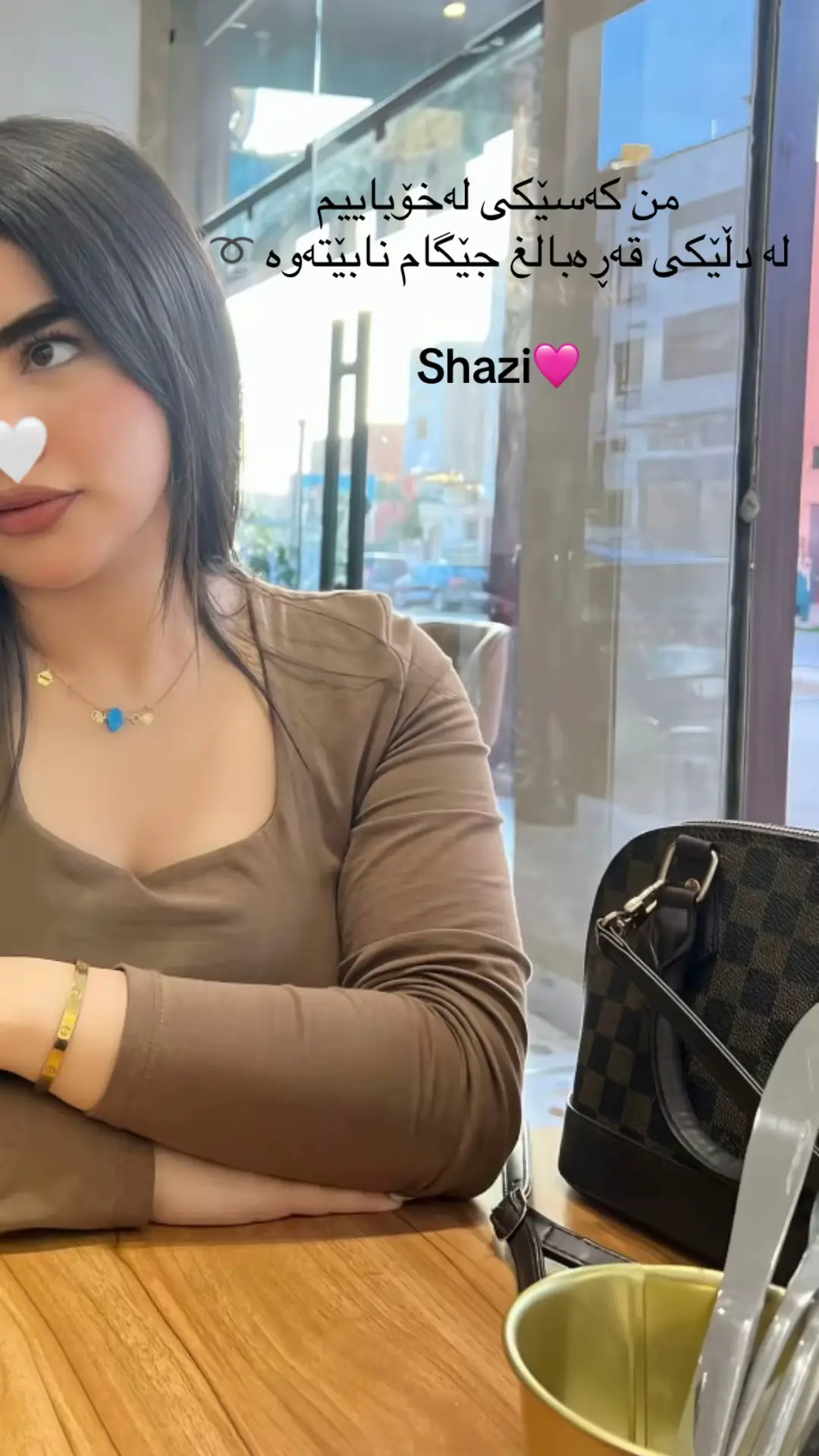 #creatorsearchinsights 🕊️🤍