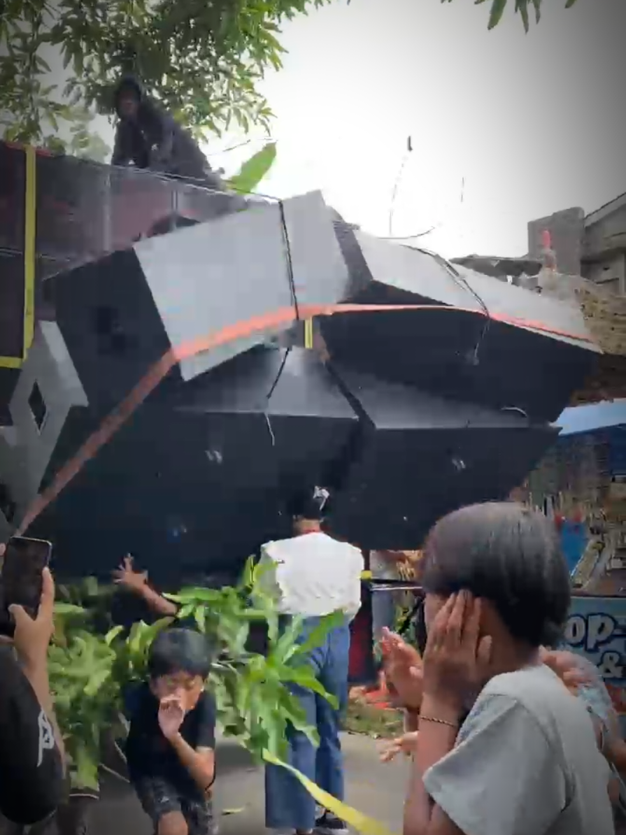DETIK DETIK MIDEL SHAFA AUDIO JATUH #soundviral  #soundjatuh  #soundhoreg  #soundbalap  #soundbattle  #soundhoregjatim  #shafaudio  #shafaaudiobondowoso  #fyp 